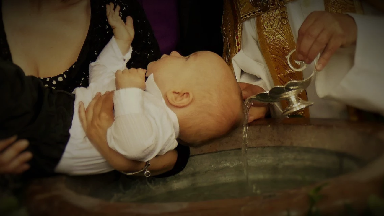 Batismo infantil (Imagem ilustrativa) Foto: Pixabay