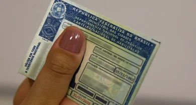 Entenda como funciona a nova proposta para tirar CNH (Imagem ilustrativa) Foto: Agência Brasil/Marcello Casal Jr
