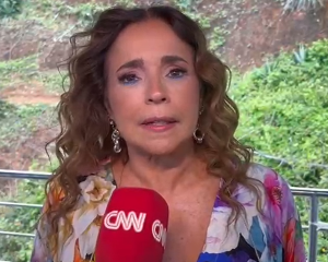 Daniela Mercury à CNN neste domingo (27)  • CNN