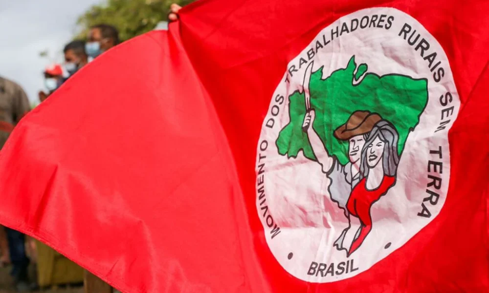 Bandeira MST Foto: Tarcísio Nascimento/MST