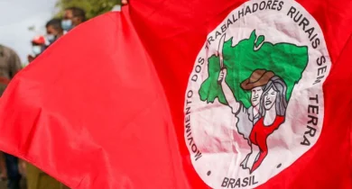 Bandeira MST Foto: Tarcísio Nascimento/MST