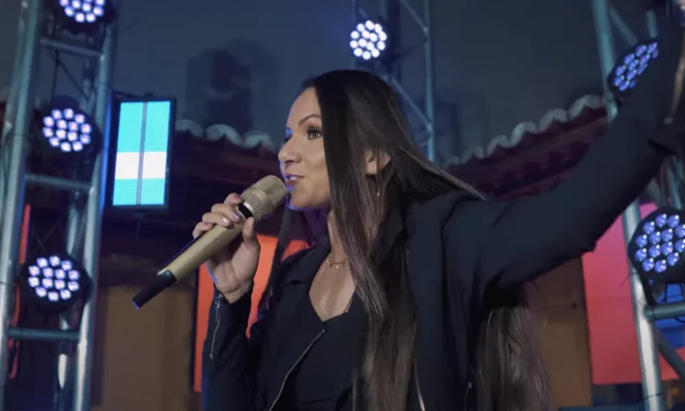 Cantora Marcinha Sousa Foto: Reprodução/YouTube Marcinha sousa oficial