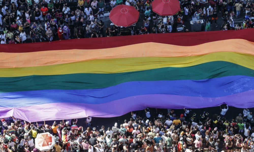 Parada LGBT de São Paulo em 2023 Foto: EFE/ Sebastiao Moreira