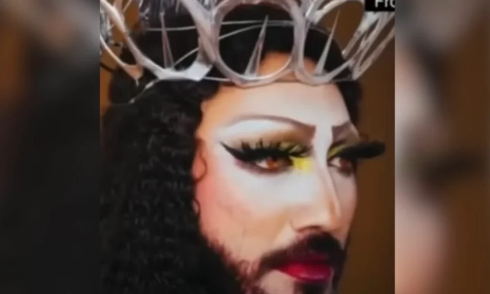 Amadeus Fernando Pagente vestido como Pura Luka Vega Foto: YouTube CNN Philippines