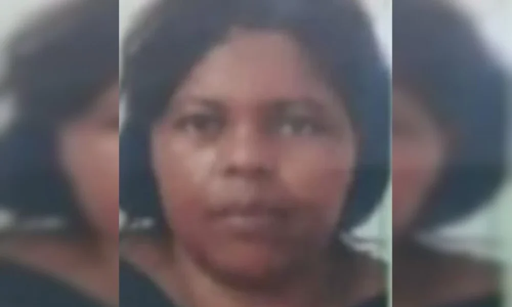 mulher-de-44-anos-morre-eletrocutada-apos-tirar-roupas-de-maquina-de-lavar-1024x683