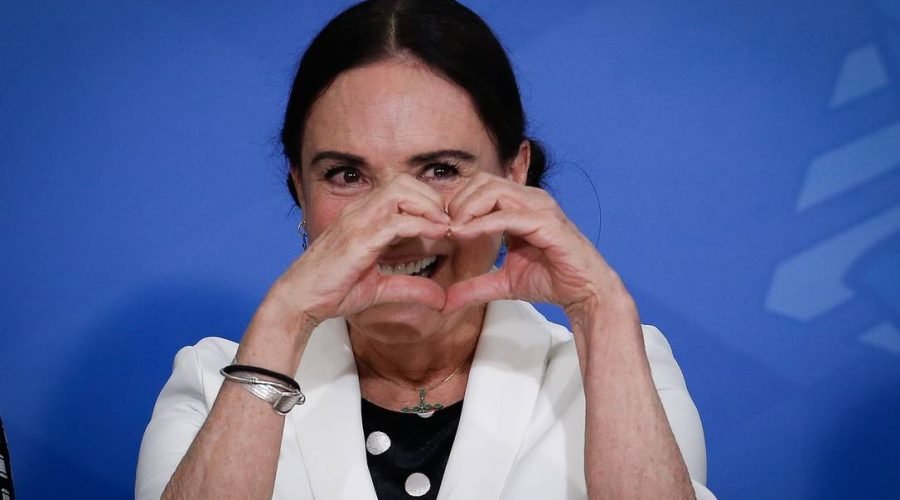 regina-duarte-3